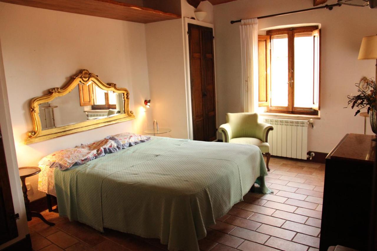 Trilocale Nel Centro Storico Apartment Montemerano Bagian luar foto